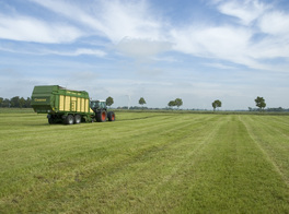 KRONE Titan