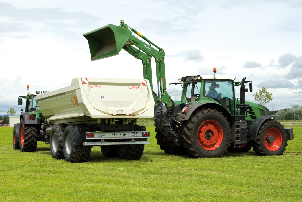 fendt rear cargo