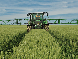 FENDT 700 Vario