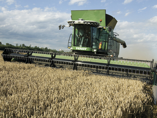 FENDT серия R
